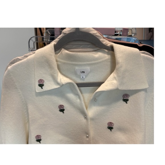 LPA White Floral Cropped Cardigan Size Small- matching NWT dress in storefront - Picture 4 of 16
